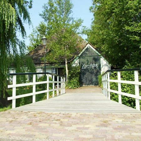 Apartment In Sint Maartensbrug With Garden Luaran gambar