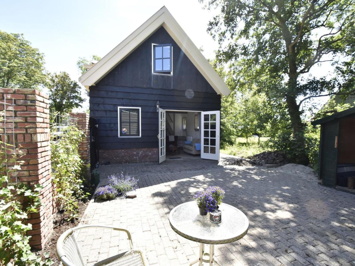 Apartment In Sint Maartensbrug With Garden Luaran gambar